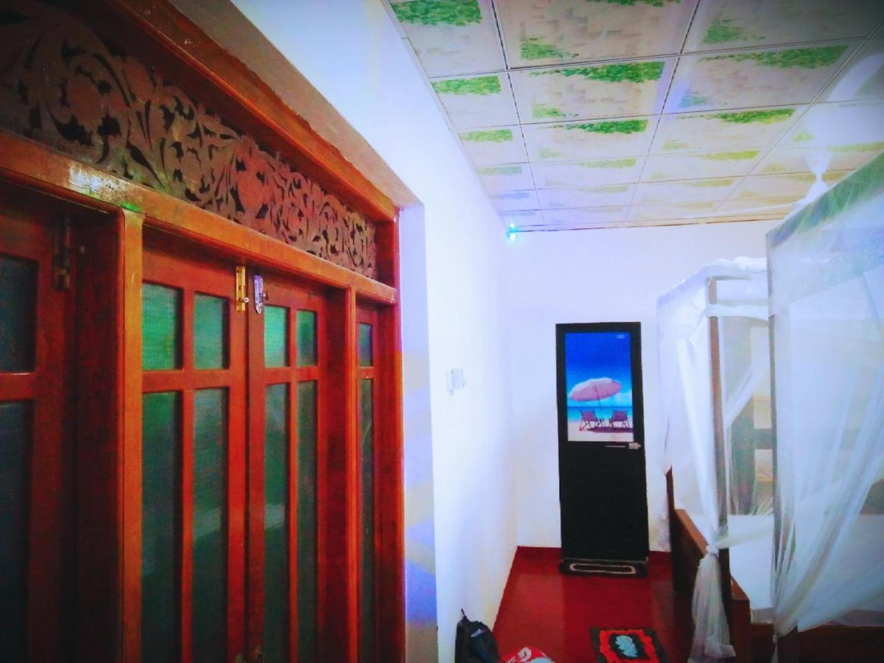 Tharurashmi Sea Pond Villa & Surf Hostel - Hiriketiya Dikwella Eksteriør billede